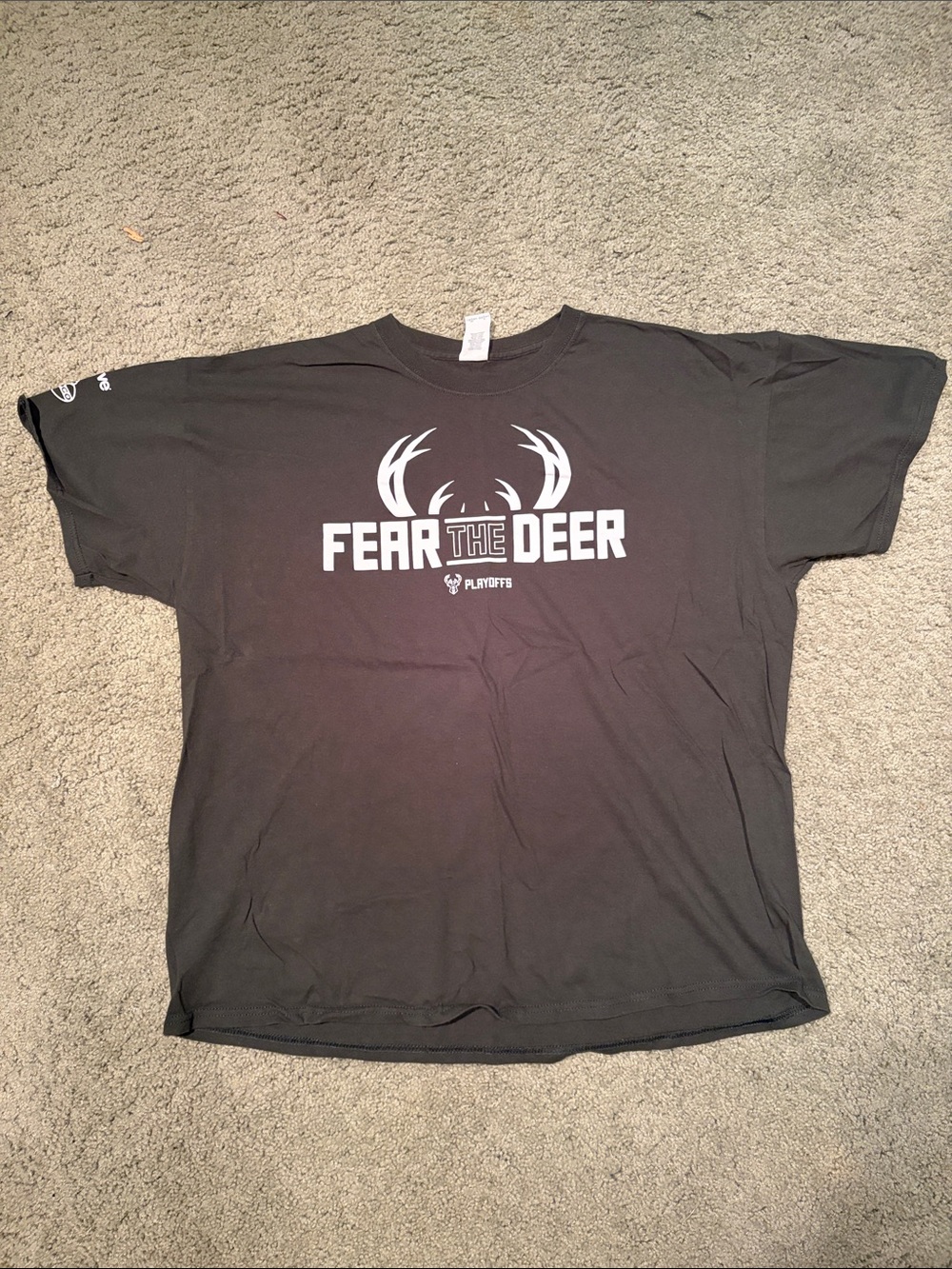 Green Bucks "Fear The Deer" Short-Sleeve Graphic Tee